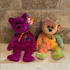 Ty Beanie Babies Peace and Purple Bear Set Collectors items